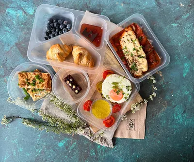 Foodiebox Kuchnie Świata catering dietetyczny